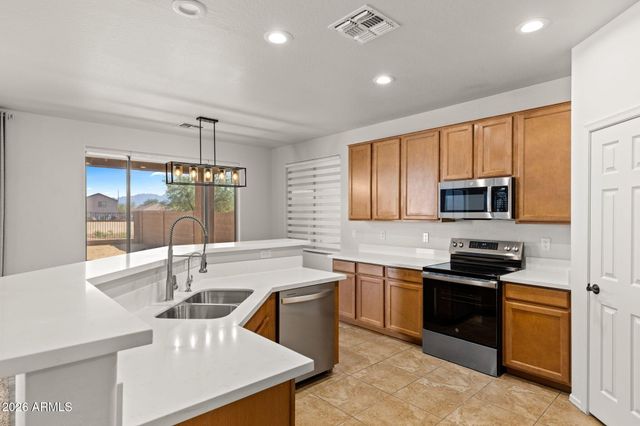 5617 W CARSON Road, Laveen, AZ 85339
