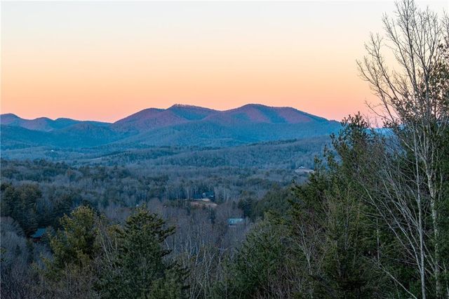 27 Sky High Drive, Blairsville, GA 30512