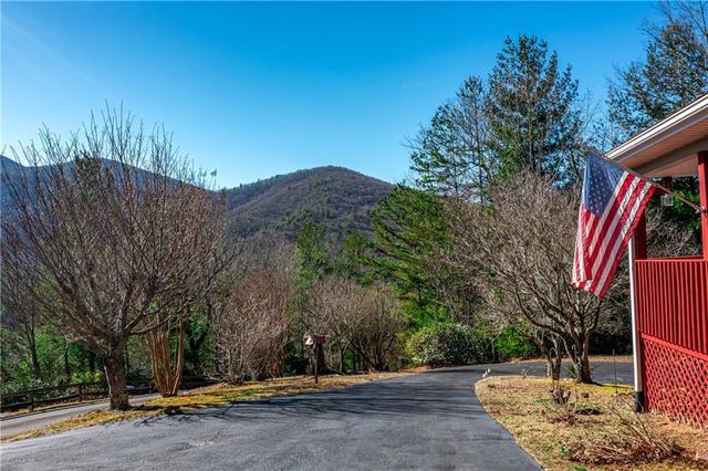 27 Sky High Drive, Blairsville, GA 30512
