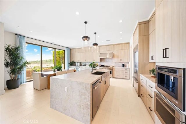 137 Prestigo, Irvine, CA 92602