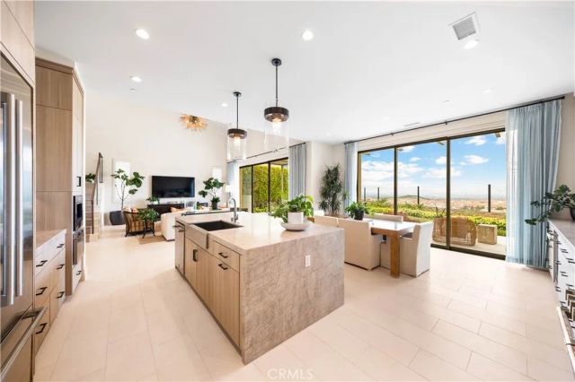 137 Prestigo, Irvine, CA 92602