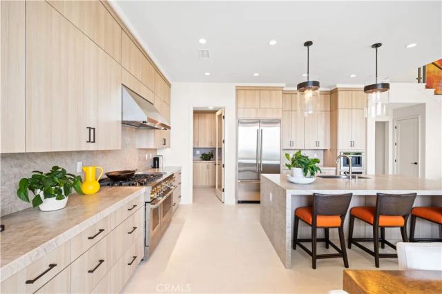 137 Prestigo, Irvine, CA 92602