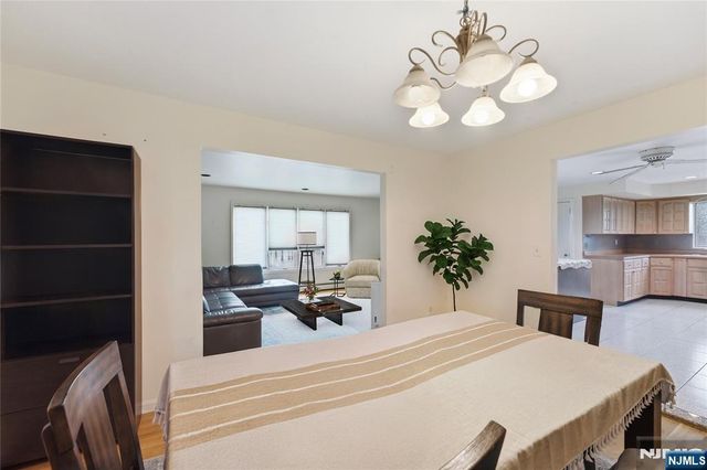 767 Kingsland Avenue, Ridgefield, NJ 07657