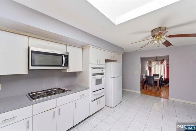 767 Kingsland Avenue, Ridgefield, NJ 07657