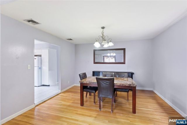 767 Kingsland Avenue, Ridgefield, NJ 07657