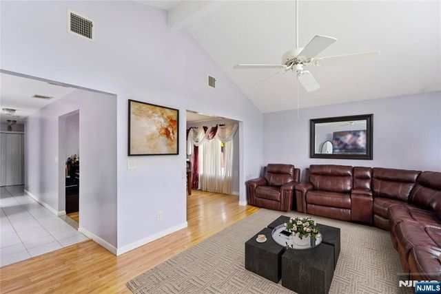 767 Kingsland Avenue, Ridgefield, NJ 07657