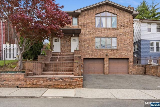 767 Kingsland Avenue, Ridgefield, NJ 07657