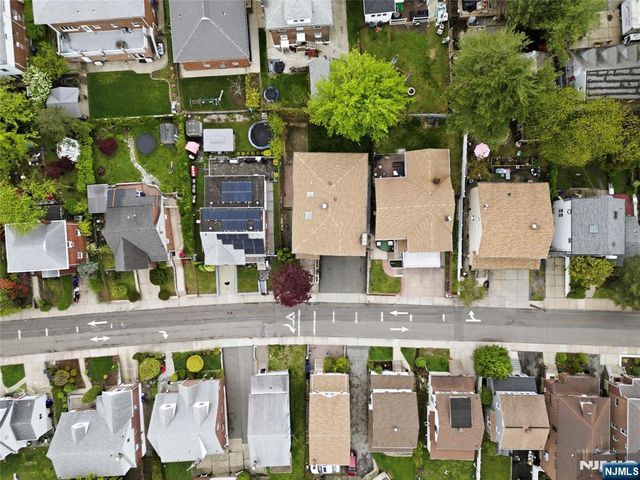 767 Kingsland Avenue, Ridgefield, NJ 07657