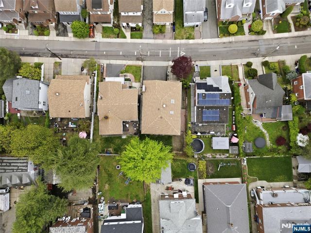 767 Kingsland Avenue, Ridgefield, NJ 07657