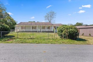 120 Presnell Drive, Johnson City, TN 37604