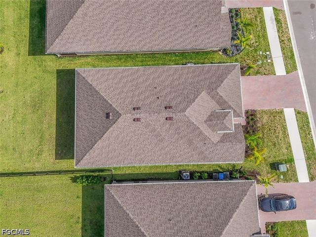 451 Spring Hill Lake LOOP, Cape Coral, FL 33993