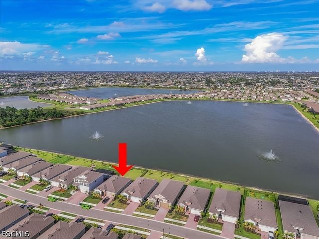 451 Spring Hill Lake LOOP, Cape Coral, FL 33993