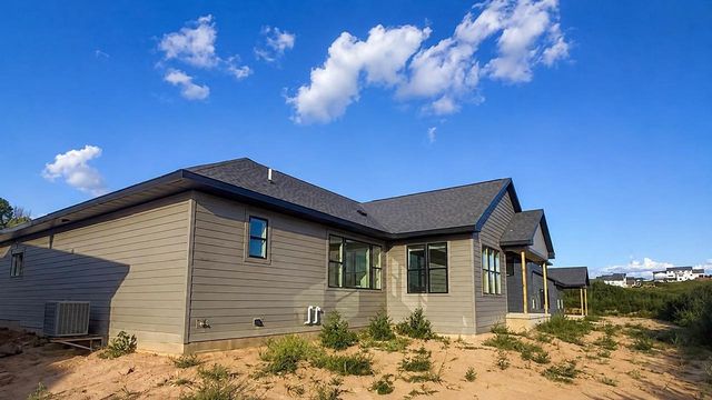4933 BIG SKY, De Pere, WI 54115