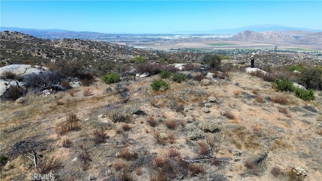 22990 Maclean Ranch, Homeland, CA 92548 — photo 3