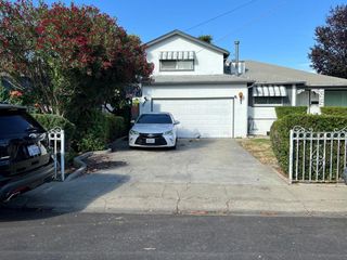 228 Wisteria Drive, East Palo Alto, CA 94303