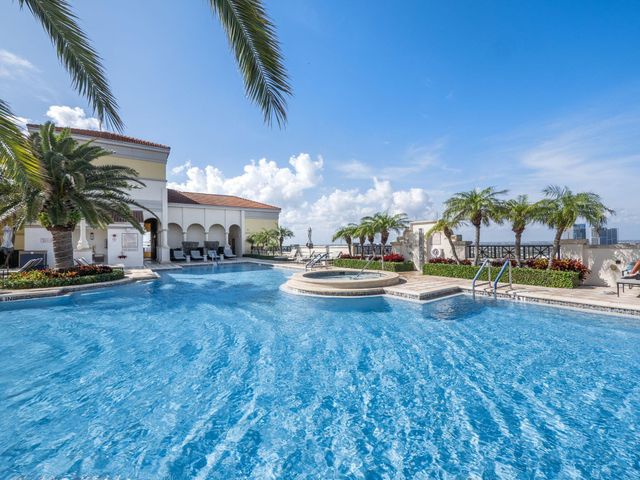 701 S Olive Avenue 1105, West Palm Beach, FL 33401