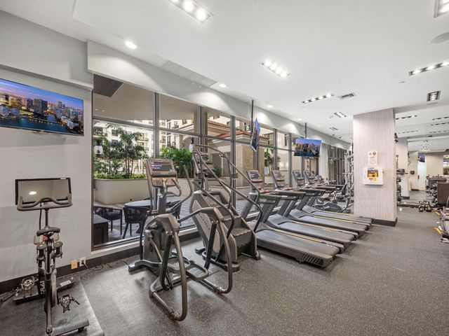 701 S Olive Avenue 1105, West Palm Beach, FL 33401