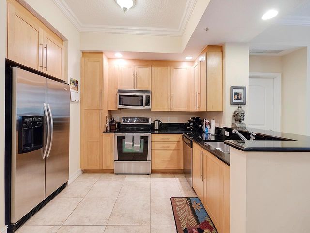 701 S Olive Avenue 1105, West Palm Beach, FL 33401