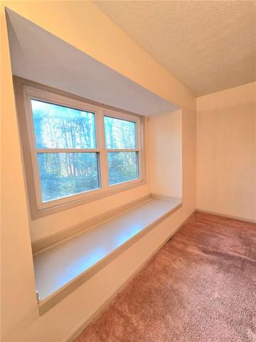 6851 Roswell NE Road I 13, Sandy Springs, GA 30328