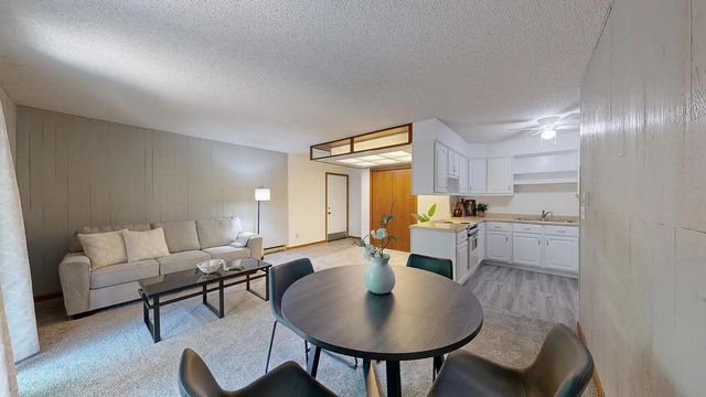 2604 4th Avenue NE 1, Rochester, MN 55906