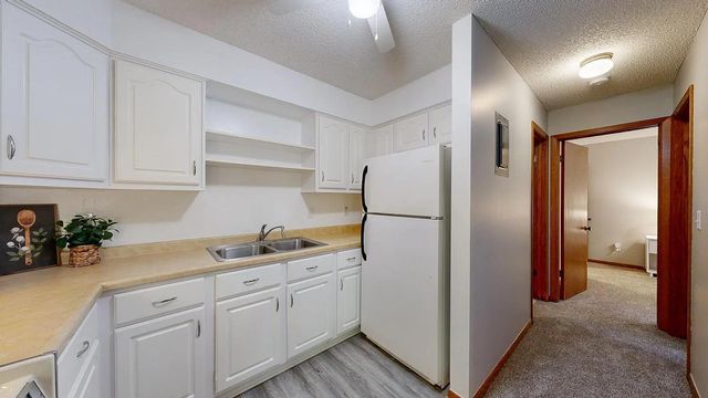 2604 4th Avenue NE 1, Rochester, MN 55906