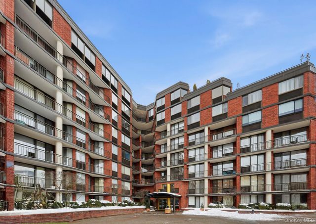 50 Hartsdale Avenue E 7A, Hartsdale, NY 10530