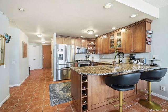 50 Hartsdale Avenue E 7A, Hartsdale, NY 10530