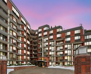 50 Hartsdale Avenue E 7A, Hartsdale, NY 10530