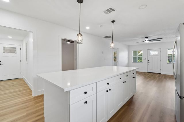 106 E FERN ST, Tampa, FL 33604