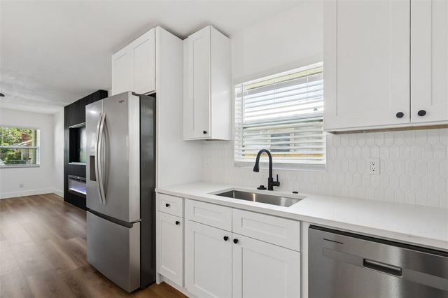 106 E FERN ST, Tampa, FL 33604