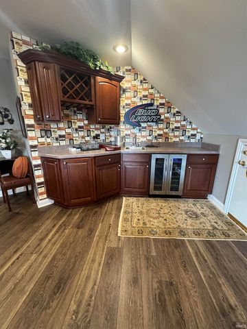 6100 Pebble Stone Drive, Evansville, IN 47715