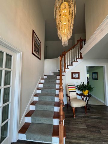 6100 Pebble Stone Drive, Evansville, IN 47715