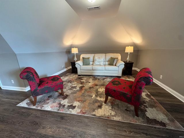 6100 Pebble Stone Drive, Evansville, IN 47715