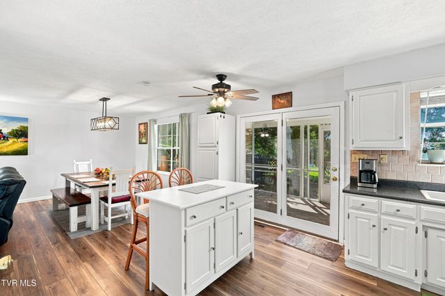 6230 Nightingale Street, Morristown, TN 37814