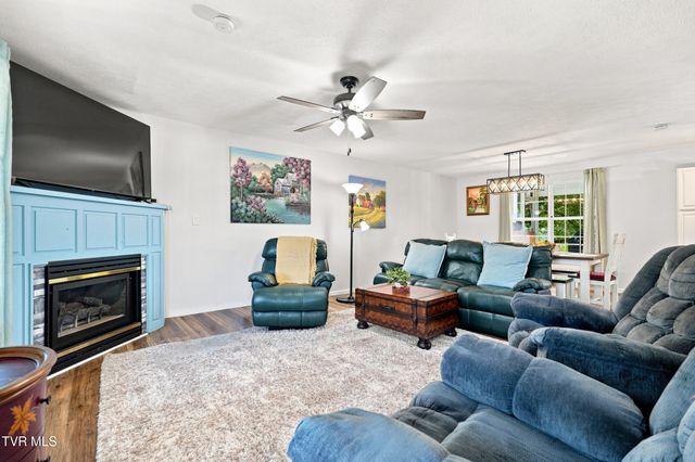 6230 Nightingale Street, Morristown, TN 37814
