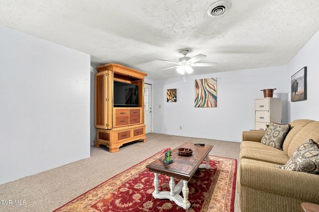 6230 Nightingale Street, Morristown, TN 37814