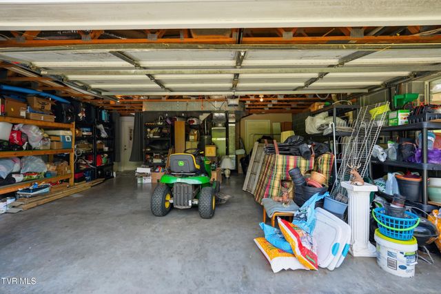 6230 Nightingale Street, Morristown, TN 37814