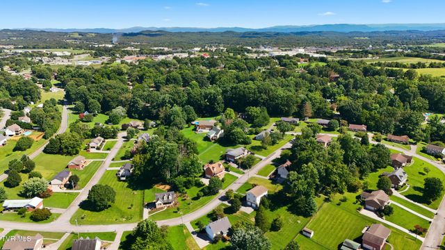6230 Nightingale Street, Morristown, TN 37814