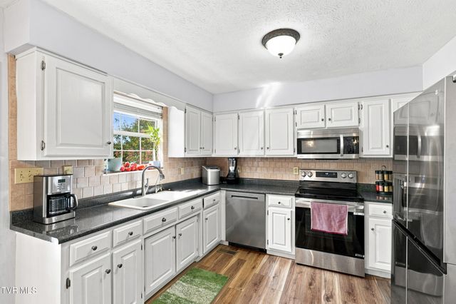 6230 Nightingale Street, Morristown, TN 37814
