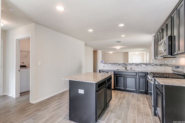 11922 Sitio Plains, San Antonio, TX 78254