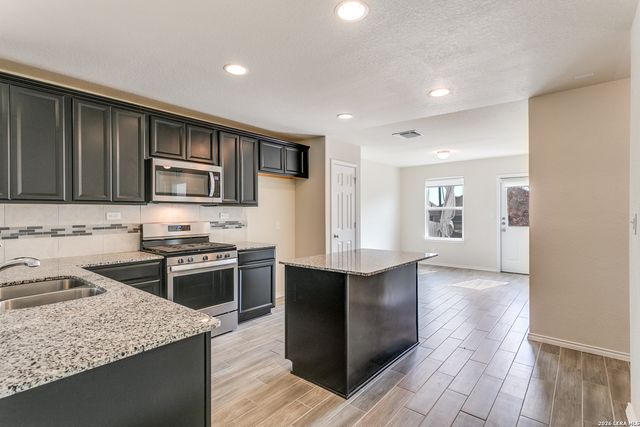 11922 Sitio Plains, San Antonio, TX 78254