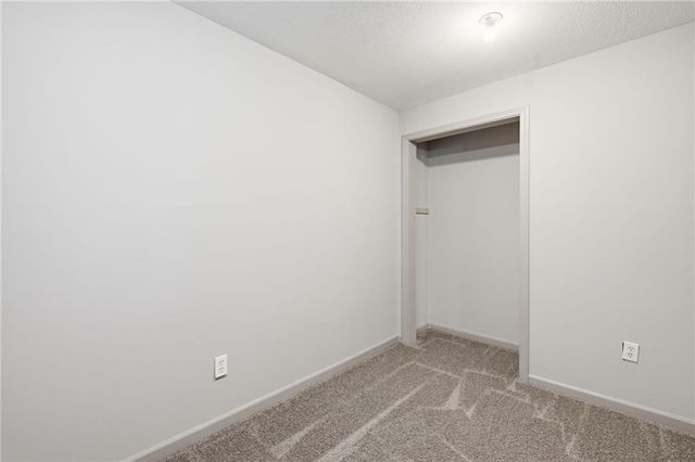 2135 NE Sparta Drive, Blue Springs, MO 64029