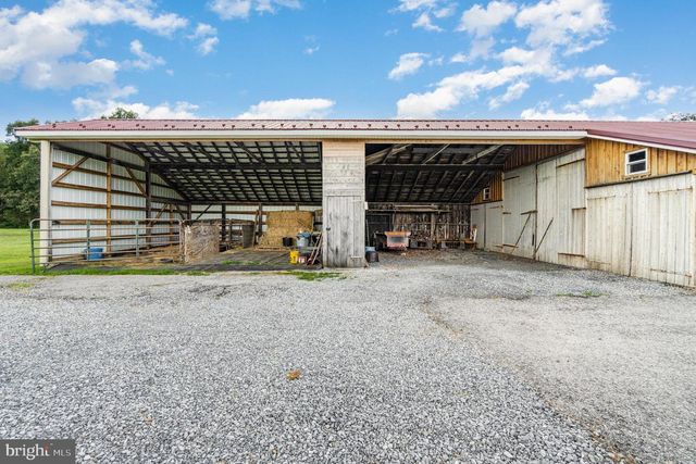 29 PARK DR, Grantville, PA 17028