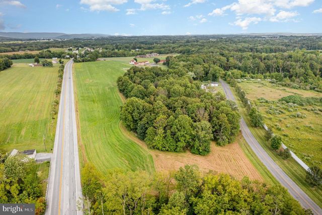 29 PARK DR, Grantville, PA 17028