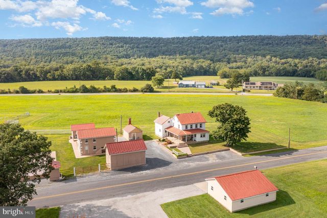 29 PARK DR, Grantville, PA 17028
