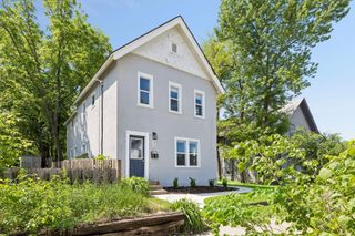 826 20th Avenue NE, Minneapolis, MN 55418