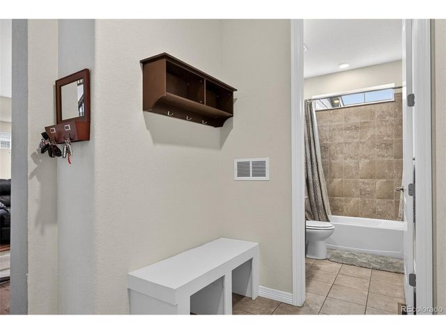 2656 Leafdale Cir, Castle Rock, CO 80109