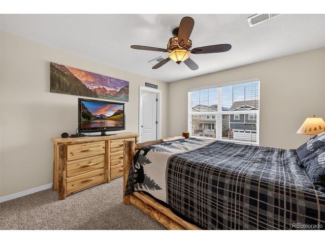 2656 Leafdale Cir, Castle Rock, CO 80109