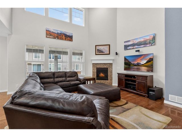 2656 Leafdale Cir, Castle Rock, CO 80109