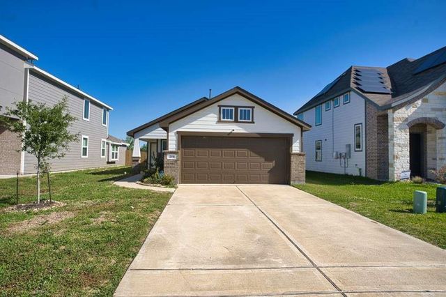 219 Lisa Marie Drive, Angleton, TX 77515